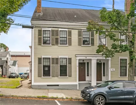 44 Bradford St #52, Bristol, RI 02809