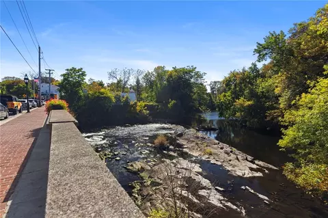 View/Area - 200 Post Rd #603, Warwick, RI 02888 photo 8 of 9