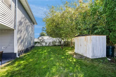 Exterior - 68 Everett St, Warren, RI 02885 photo 4 of 7