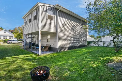 Exterior - 68 Everett St, Warren, RI 02885 photo 5 of 7