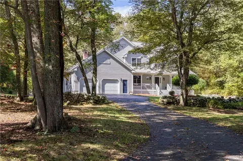 1081 Mooresfield Rd, South Kingstown, RI 02879