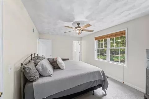 Bedroom - 2 Reynolds Rd, Glocester, RI 02814 photo 2 of 4