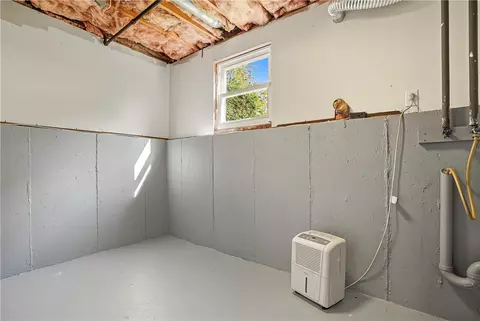 19 Cows Path, Middletown, RI 02842 photo 32