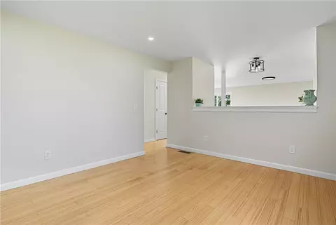 19 Cows Path, Middletown, RI 02842 photo 18