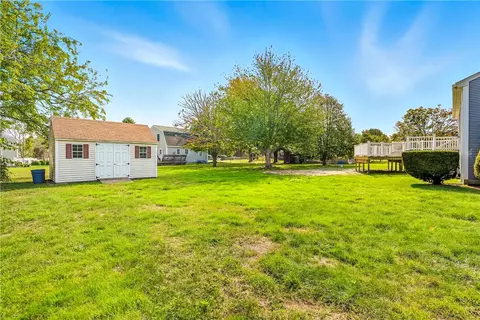 19 Cows Path, Middletown, RI 02842 photo 35