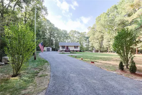 843 Bulgarmarsh Rd, Tiverton, RI 02878