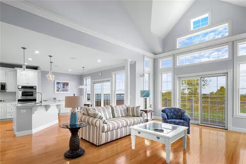 87 Waters Edge, Tiverton, RI 02878