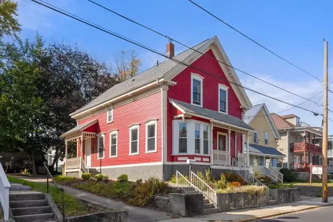 160 3rd Ave, Woonsocket, RI 02895