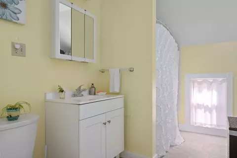 Bath - 160 3rd Ave, Woonsocket, RI 02895 photo 2 of 2