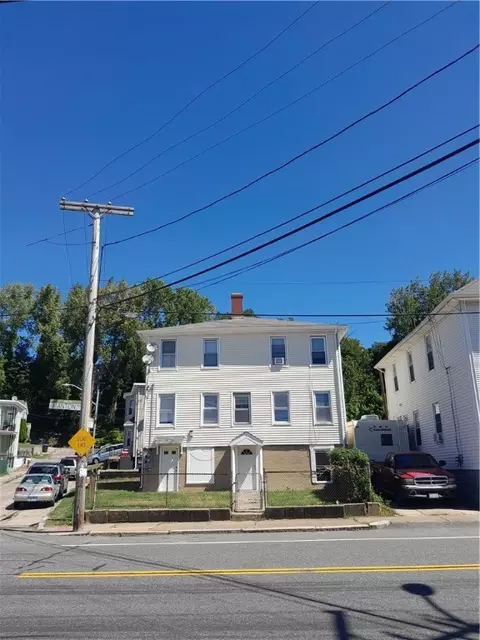 659 Manton Ave, Providence, RI 02909