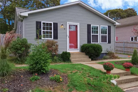 319 Arlington Ave, Warwick, RI 02889