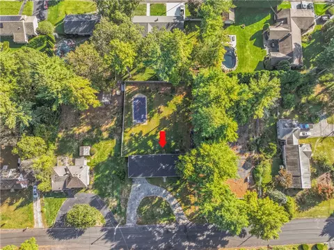 View/Area - 7 Circle Dr, Coventry, RI 02816 photo 2 of 3