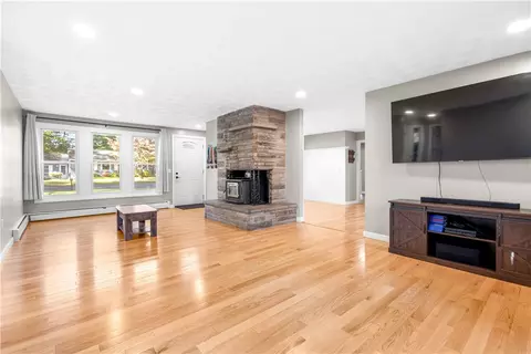 Living - 7 Circle Dr, Coventry, RI 02816 photo 2 of 2