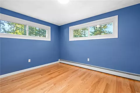Bedroom - 7 Circle Dr, Coventry, RI 02816 photo 4 of 4