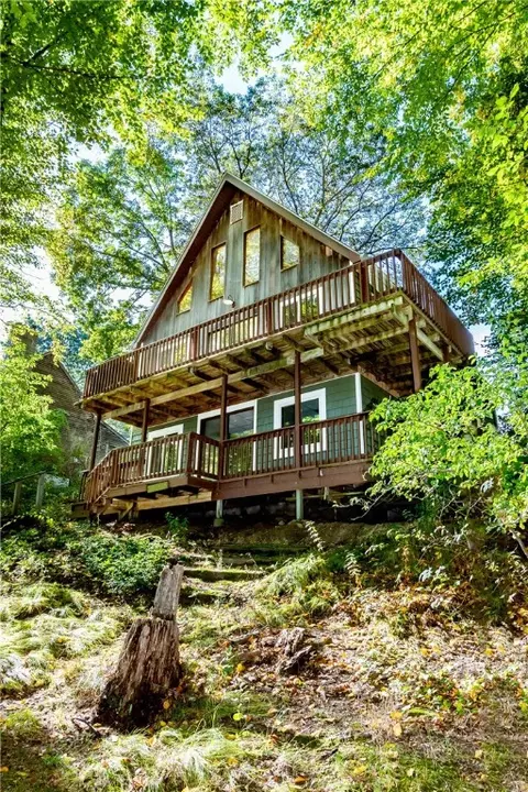 99 Indian Run Trl, Smithfield, RI 02917