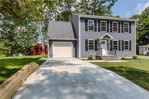 Exterior - 325 Inez Ave, Warwick, RI 02886 photo 7 of 7