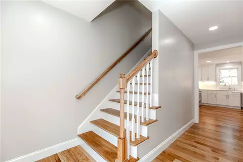 Entry Way - 325 Inez Ave, Warwick, RI 02886 photo 3 of 4