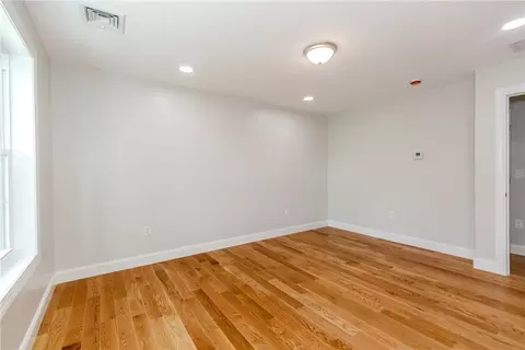 Living - 325 Inez Ave, Warwick, RI 02886 photo 6 of 6