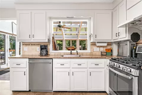 Kitchen - 18 Timothy Dr, Westerly, RI 02891 photo 1 of 6