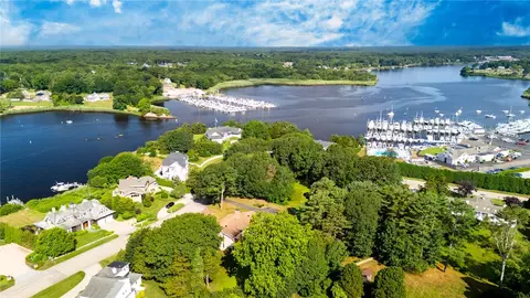 View/Area - 18 Timothy Dr, Westerly, RI 02891 photo 4 of 5