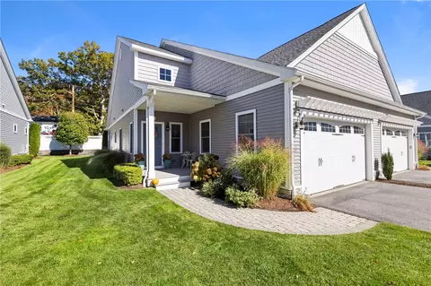 6 Desiree Ct #A, Smithfield, RI 02917