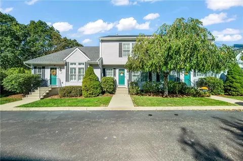 3 Settlers Landing Ln, Westerly, RI 02891