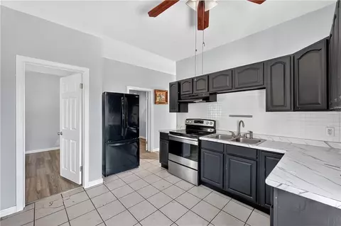 37 W Friendship St, Providence, RI 02907