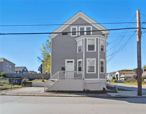 62 Heath St, Providence, RI 02909