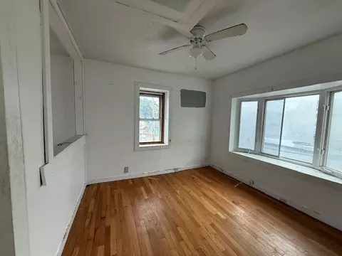 Living - 17 Wilson Ave, Woonsocket, RI 02895 photo 1 of 2