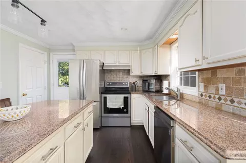 Kitchen - 8 Jackson St, Warwick, RI 02888 photo 2 of 5