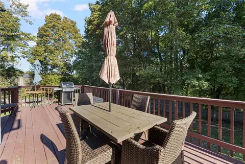 Exterior - 8 Jackson St, Warwick, RI 02888 photo 7 of 17