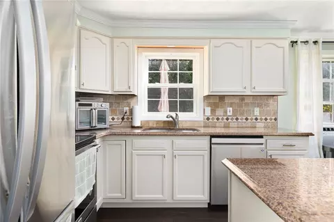 Kitchen - 8 Jackson St, Warwick, RI 02888 photo 5 of 5