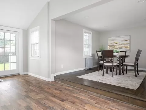 Dining - 40 Buttonwoods Ave, Warwick, RI 02886 photo 4 of 4