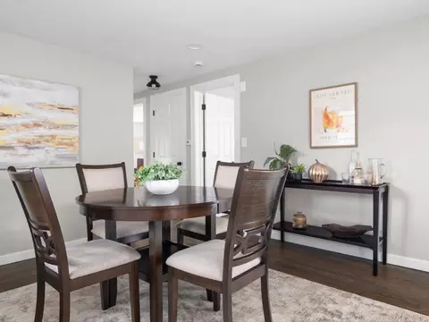 Dining - 40 Buttonwoods Ave, Warwick, RI 02886 photo 1 of 4