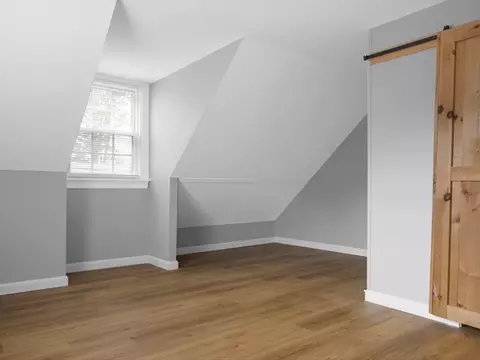 Bedroom - 40 Buttonwoods Ave, Warwick, RI 02886 photo 6 of 6