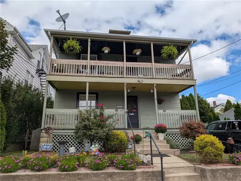 25 Ormond St, Woonsocket, RI 02895