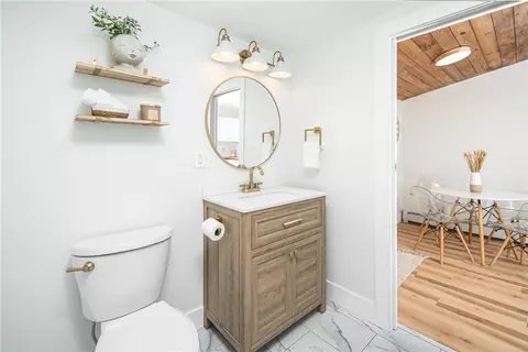 Bath - 126 Uncas St, Warwick, RI 02889 photo 1 of 2