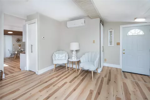 Entry Way - 126 Uncas St, Warwick, RI 02889 photo 1 of 2