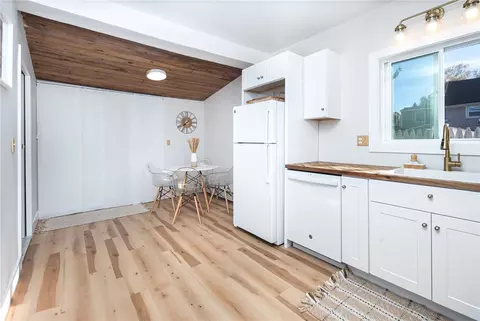 Kitchen - 126 Uncas St, Warwick, RI 02889 photo 3 of 3
