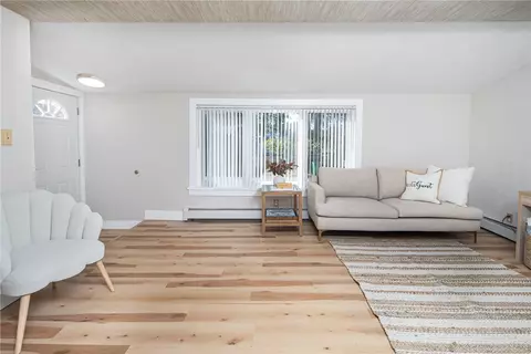 Living - 126 Uncas St, Warwick, RI 02889 photo 3 of 3