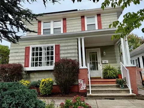 115 Norfolk St, Cranston, RI 02910