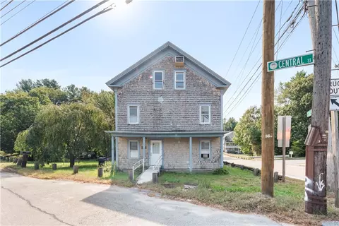 11 Central St, Burrillville, RI 02830