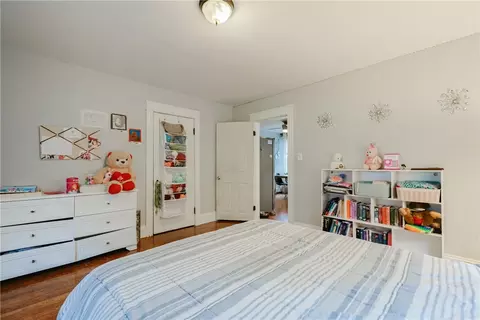Bedroom - 315 Bennett St, Woonsocket, RI 02895 photo 6 of 10