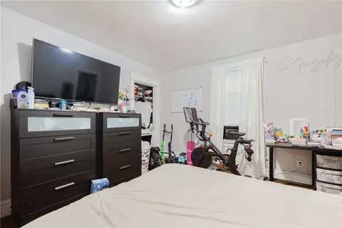 Bedroom - 315 Bennett St, Woonsocket, RI 02895 photo 10 of 10