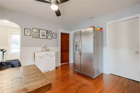 Entry Way - 315 Bennett St, Woonsocket, RI 02895 photo 3 of 5