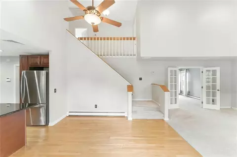 Living - 71 Paddock Dr, Warwick, RI 02886 photo 2 of 11
