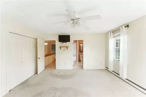 Bedroom - 71 Paddock Dr, Warwick, RI 02886 photo 6 of 8