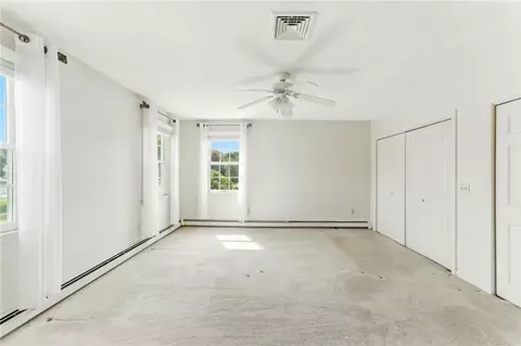 Bedroom - 71 Paddock Dr, Warwick, RI 02886 photo 7 of 8