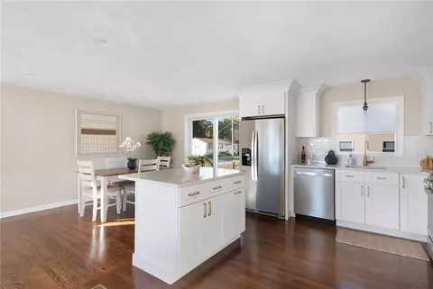 Kitchen - 95 Kerri Lyn Rd, Warwick, RI 02889 photo 1 of 2