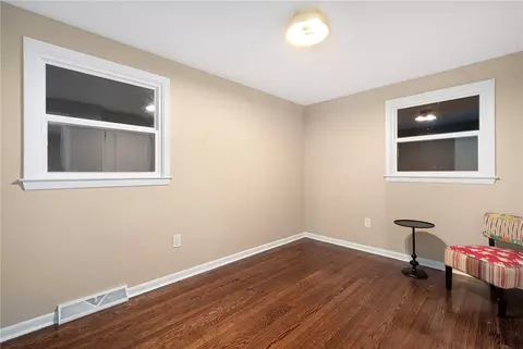 Bedroom - 95 Kerri Lyn Rd, Warwick, RI 02889 photo 5 of 5